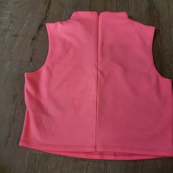 Guess Y2K Hit Pink Crop Top Size Medium - Picture 2 of 8